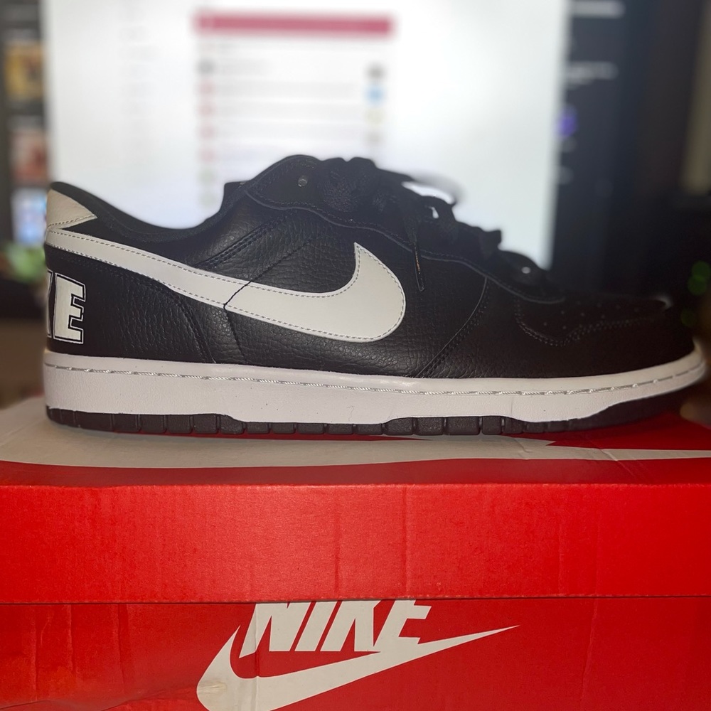 Rare Nike Big Nike Low Black White Noir 2015 Size 12 With Box
